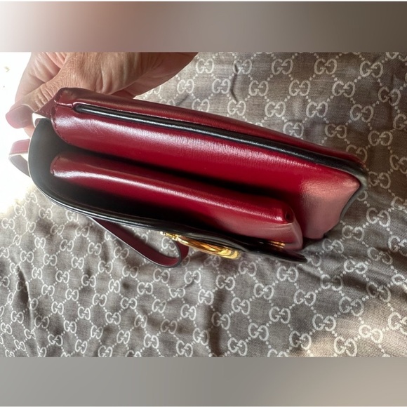 Gucci Red/Black Leather Small Arli Crossbody Bag - Picture 5 of 11